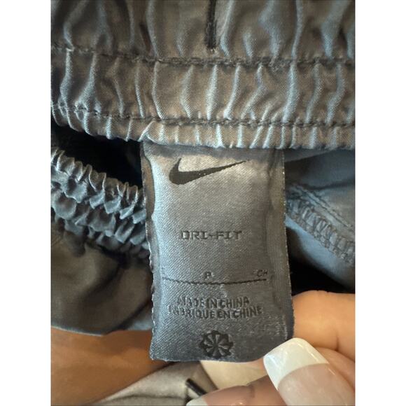 Nike Women’s Retro Fly Pants Dri-fit Gray Size Small NWT - Picture 6 of 10